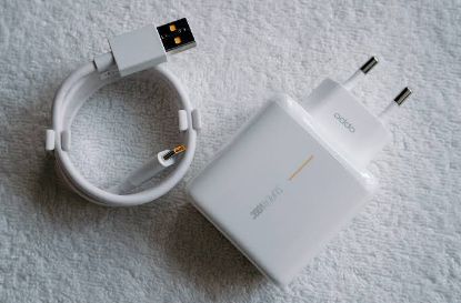 Picture of Oppo 65W Super vooc